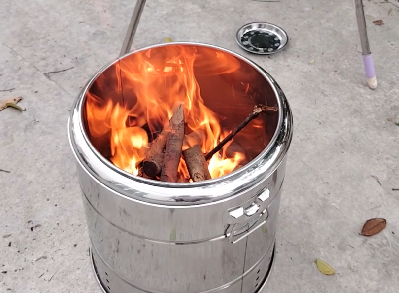 yanflamma grill used as a fire pit